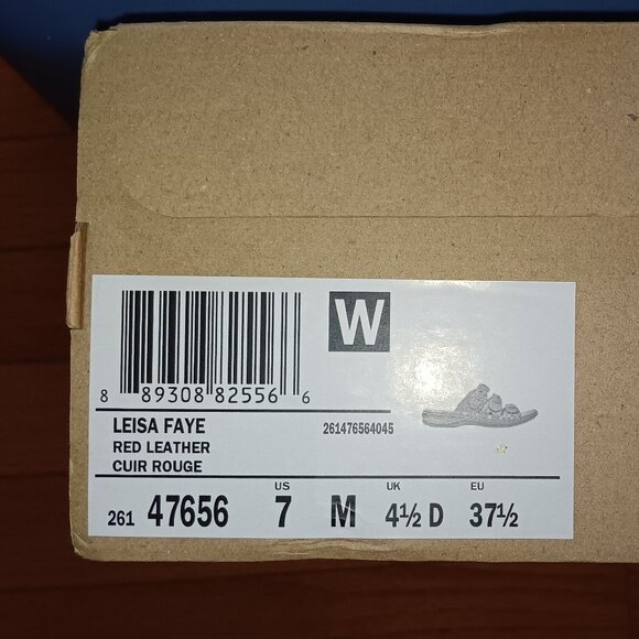 New Clarks Red Leather sandals, size 7 - Picture 5 of 5